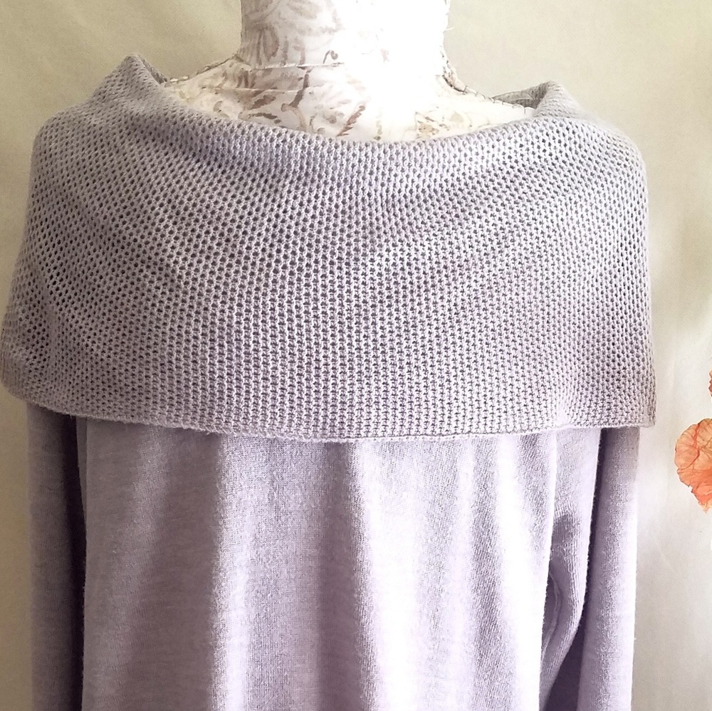 Women's sweater size XL